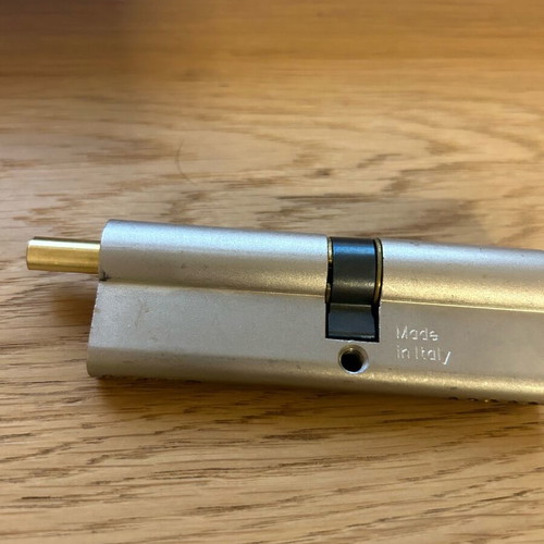 Brass cylinder ISEO F5 with key new, length 10 cm