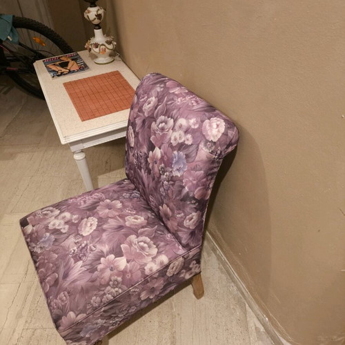 Living room set with 1 three-seater sofa, 2 armchairs, 2 chair-armchairs, like new