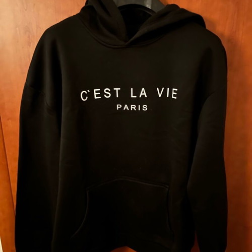 C’est la vie sweatshirt black, size L, like new