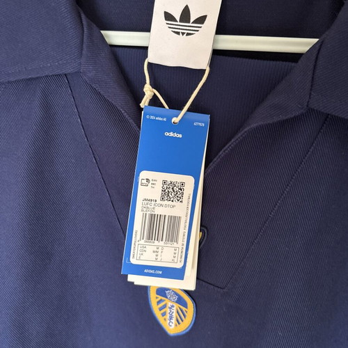 Leeds Icon Top new, authentic from Leeds United boutique, size Medium