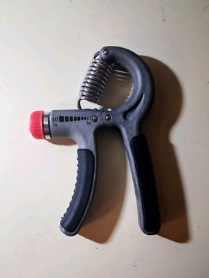 Ρυθμιζόμενο Hand Grip καινούργιο, εργαλείο ενδυνάμωσης χεριών 10–40 kg