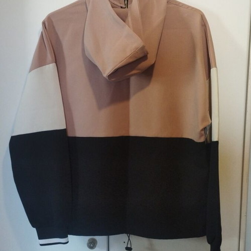Zara sweatshirt small like new