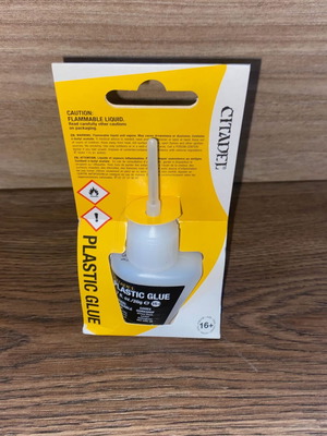 Citadel Plastic Glue new, for Warhammer 4000 plastic figures