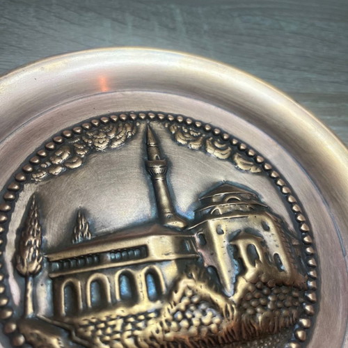 Ioannina wall plate used with mosque motif