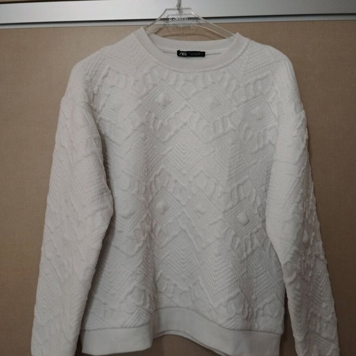 Zara white sweatshirt used style sweater