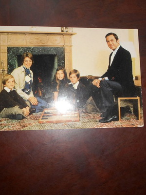 Royal family playing backgammon used photo 15x10cm