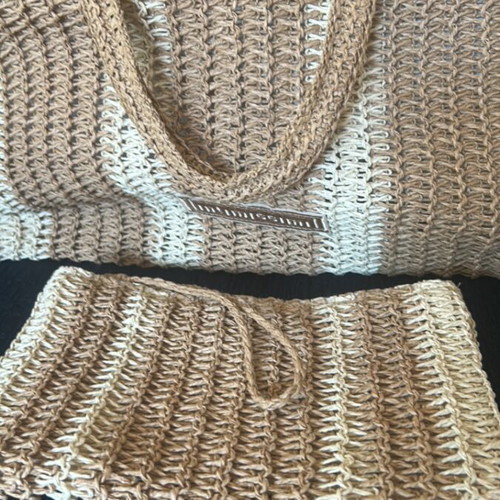 Intimissimi shoulder bag new with detachable clutch and lining