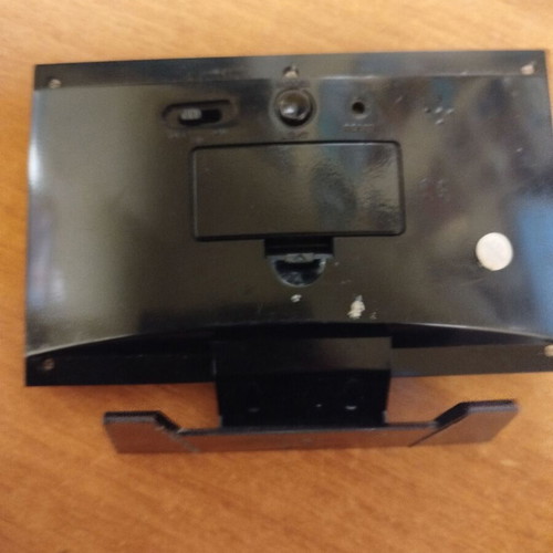 Electronic clock with day, time, temperature display and alarm like new