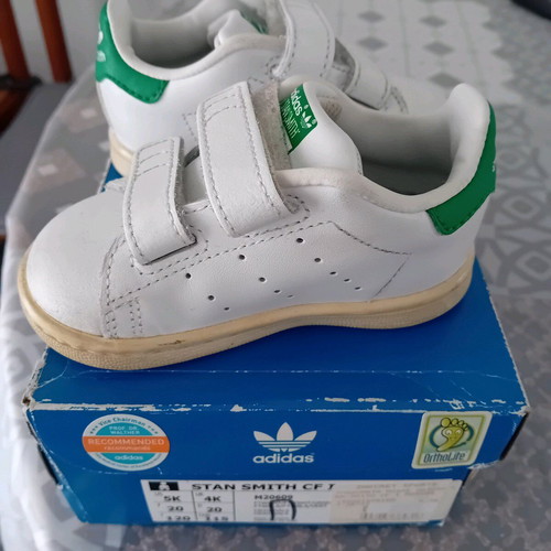 Adidas Stan Smith used, size 20 baby shoes