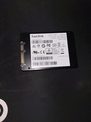 SanDisk SSD 240GB used, fully functional