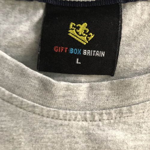 Gift Shop Britain T-shirt L like new, gray with embroidered print
