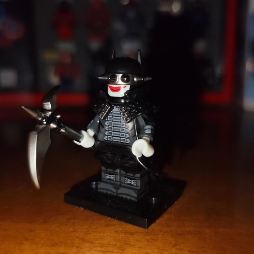 The Batman Who Laughs black suit minifigure