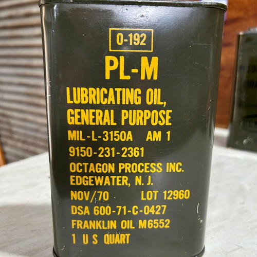 Military lubricants vintage new, pack of 2, 1 liter each
