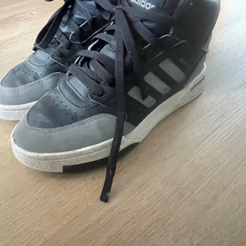 Adidas kids boots size 36.5 used, black