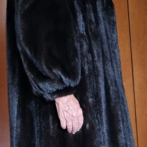 Mink fur coat single-piece handmade like new, black