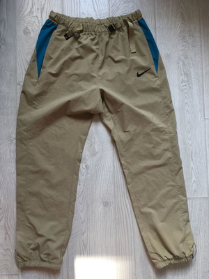 Nike Active Sweatpants Tan Size L Mens like new