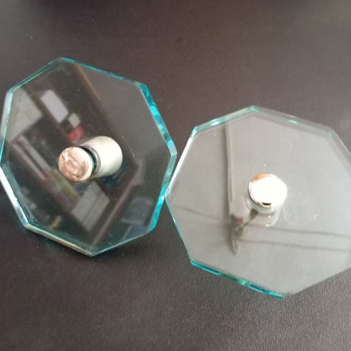 Octagonal glass door knob used for Securit glass door