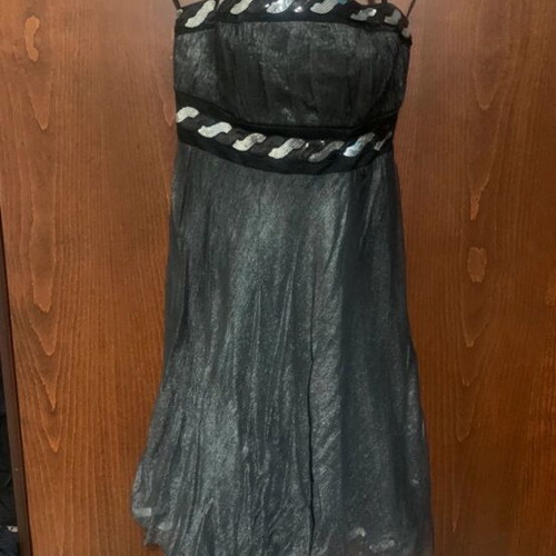 Silk evening dress gray like new with sequins
