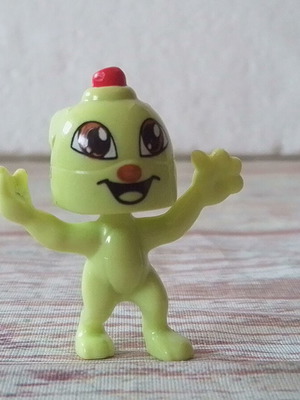 Φιγούρα Kinder Mixart Animals μεταχειρισμένη, ύψος 3 εκ.