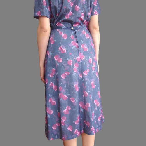 Vintage shirt and skirt set used, size Medium, multicolored