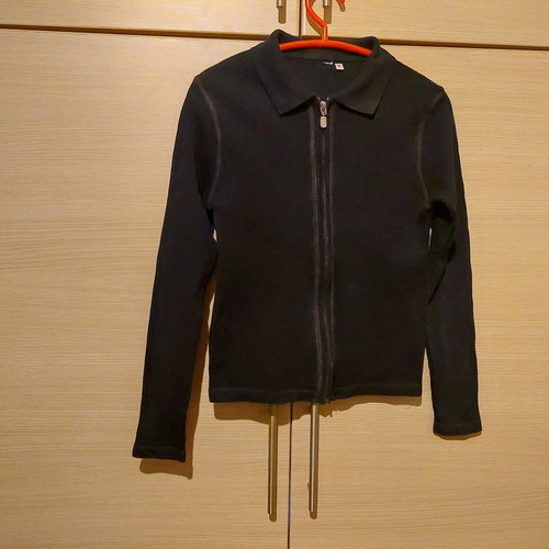 Levi's vintage black women's zip-up jacket Size Medium