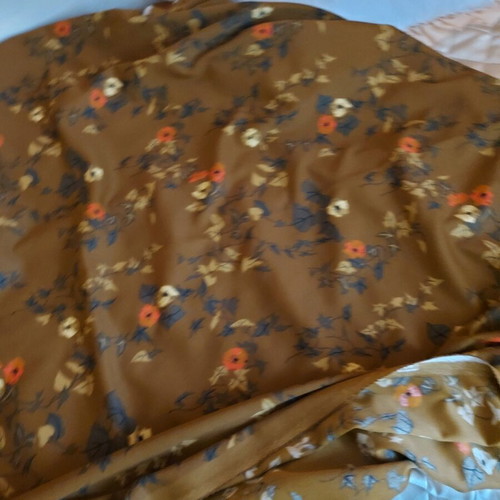 Trevira fabric new, 2x1.7 meters, wrinkle-free and elastic