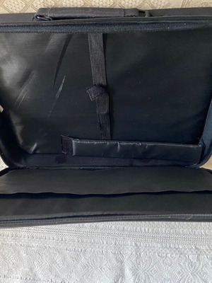 Laptop bag 17.3 inch shoulder Black Esperanza Classic