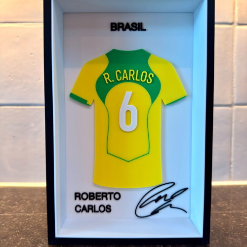 3D Frame Roberto Carlos Brasil Jersey New Collectible Decoration
