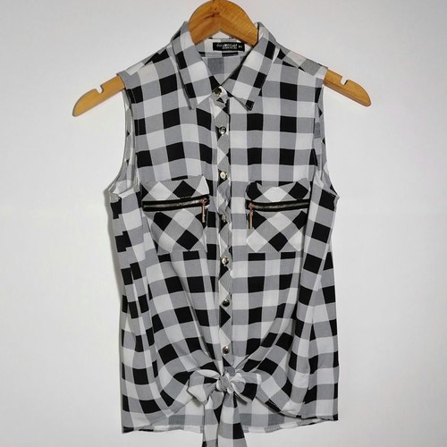 Colloseum sleeveless shirt used, checkered, size XS