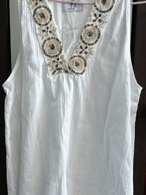 Gai Mattiolo summer blouse, cotton, white and gold