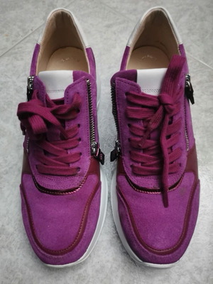 Gabor sneakers like new, size 40, pink suede leather