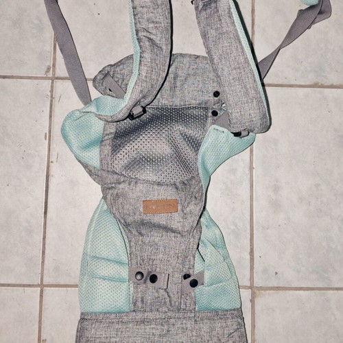 FreeON Easy Move 3 in 1 Baby Carrier new, gray mint