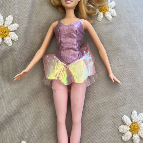 Barbie ballerina doll used, very good condition