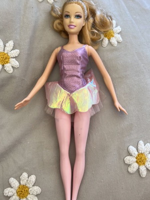 Barbie ballerina doll used, very good condition