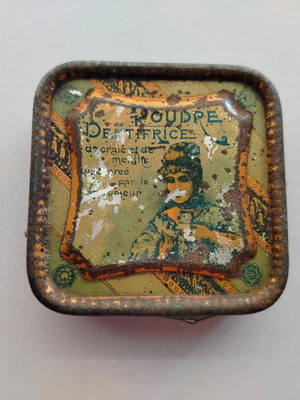 Metal powder box "Poudre Dentifrice" used, circa 1920s-30s