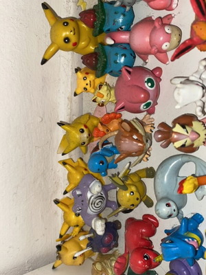 Pokemon Tomy figures vintage used, set of 36
