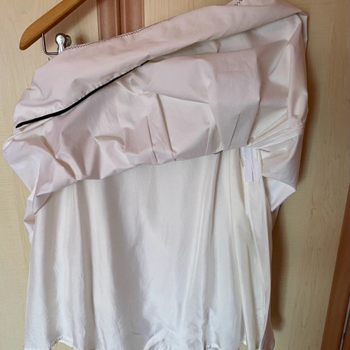 Zara skirt No M like new with satin lining