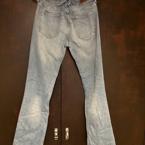 H&M bootcut jeans low waist size 27/30 like new