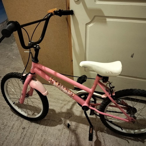 Girls Mountain Bike 20 Inch used
