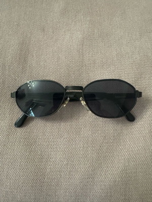 Firenze sunglasses black metal like new, unisex