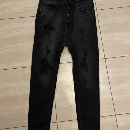 Zara jean used, size 46, black