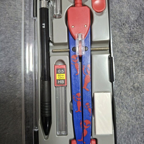 Compass set and mechanical pencil unused