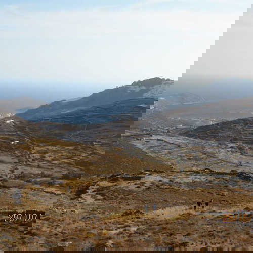 Parcel 4,770 m² in Serifos, Marmari location, buildable