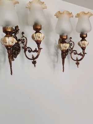 Bronze wall lights with porcelain like new