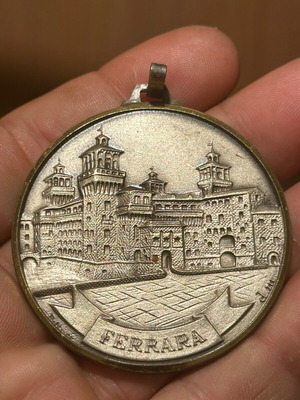 Souvenir medal used from Ferrara Italy with Castello Estense 5.2cm