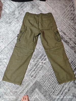 Cargo pants large