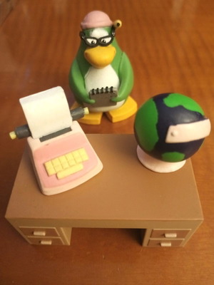 Club Penguin Journalist Press figure new by Jakks Malibu USA