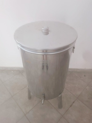 Stainless Steel Oil Storage Container 110 Liters, like new