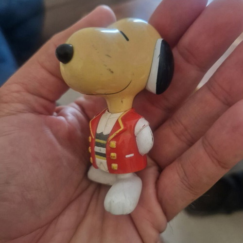 Snoopy McDonald's vintage collectible figure, British Guard