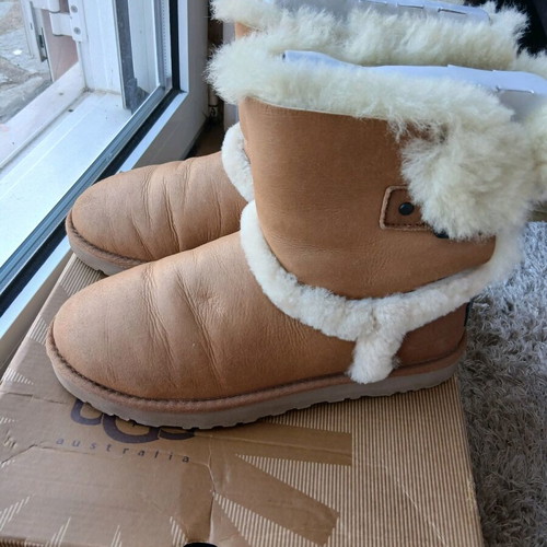 Ugg boots authentic used, size 39